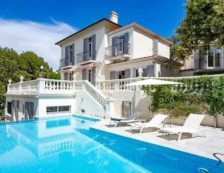 Danae Villa